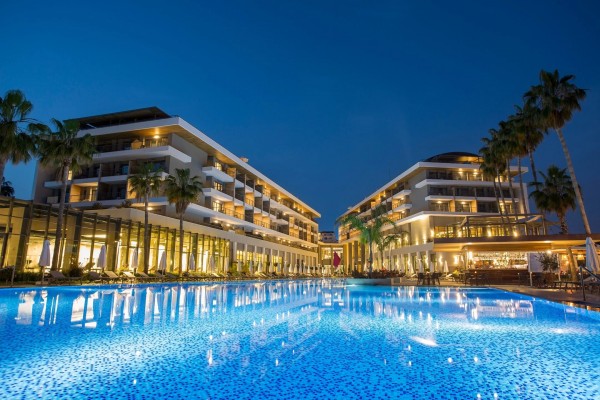 ACANTHUS &amp; CENNET BARUT COLLECTION